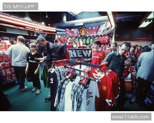 曼联迎战狼队激战在即球迷期待精彩对决与胜利时刻